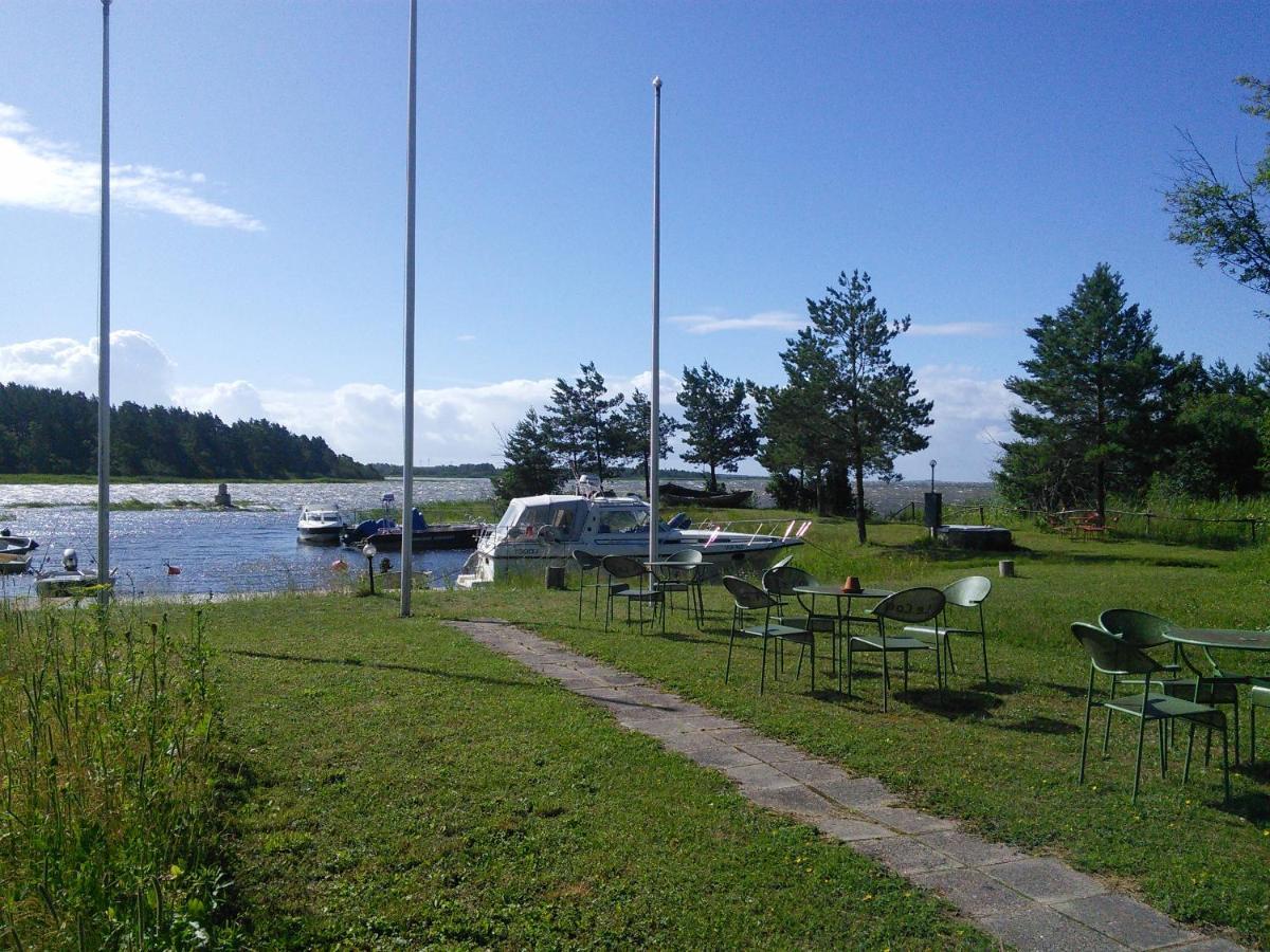 Paatsalu Camping *